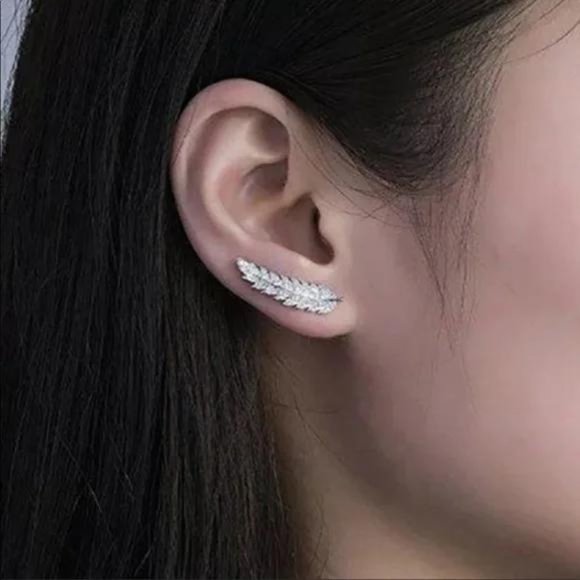 925 STERLING SILVER LEAF EARRINGS, NICE EARRINGS, CUTE EARRINGS - Picture 2 of 5